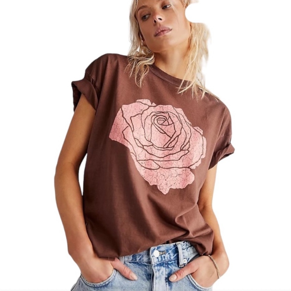 🌹Free People Rose Boyfriend Tee in Rust